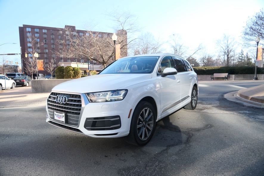 Vehicle image 1 of 48