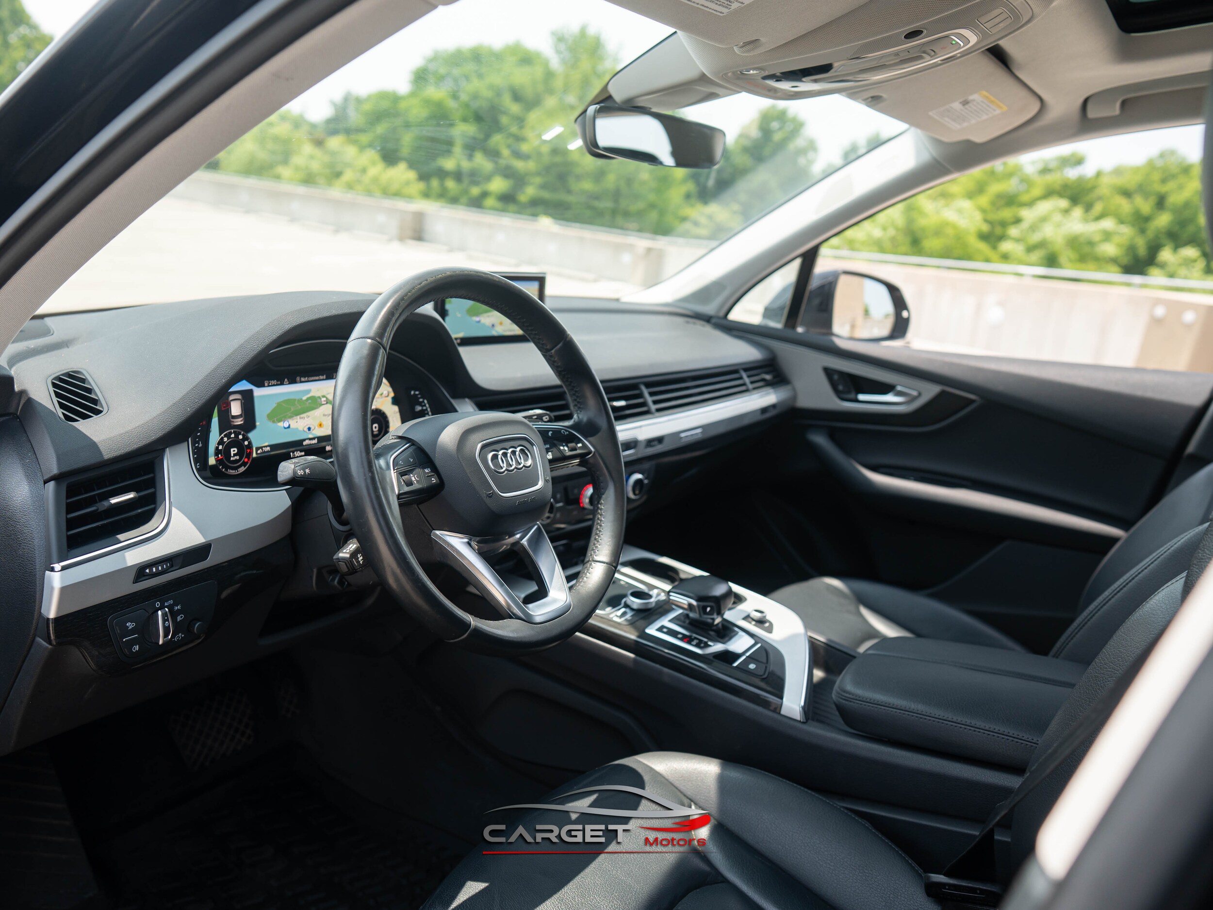 Vehicle image 13 of 53