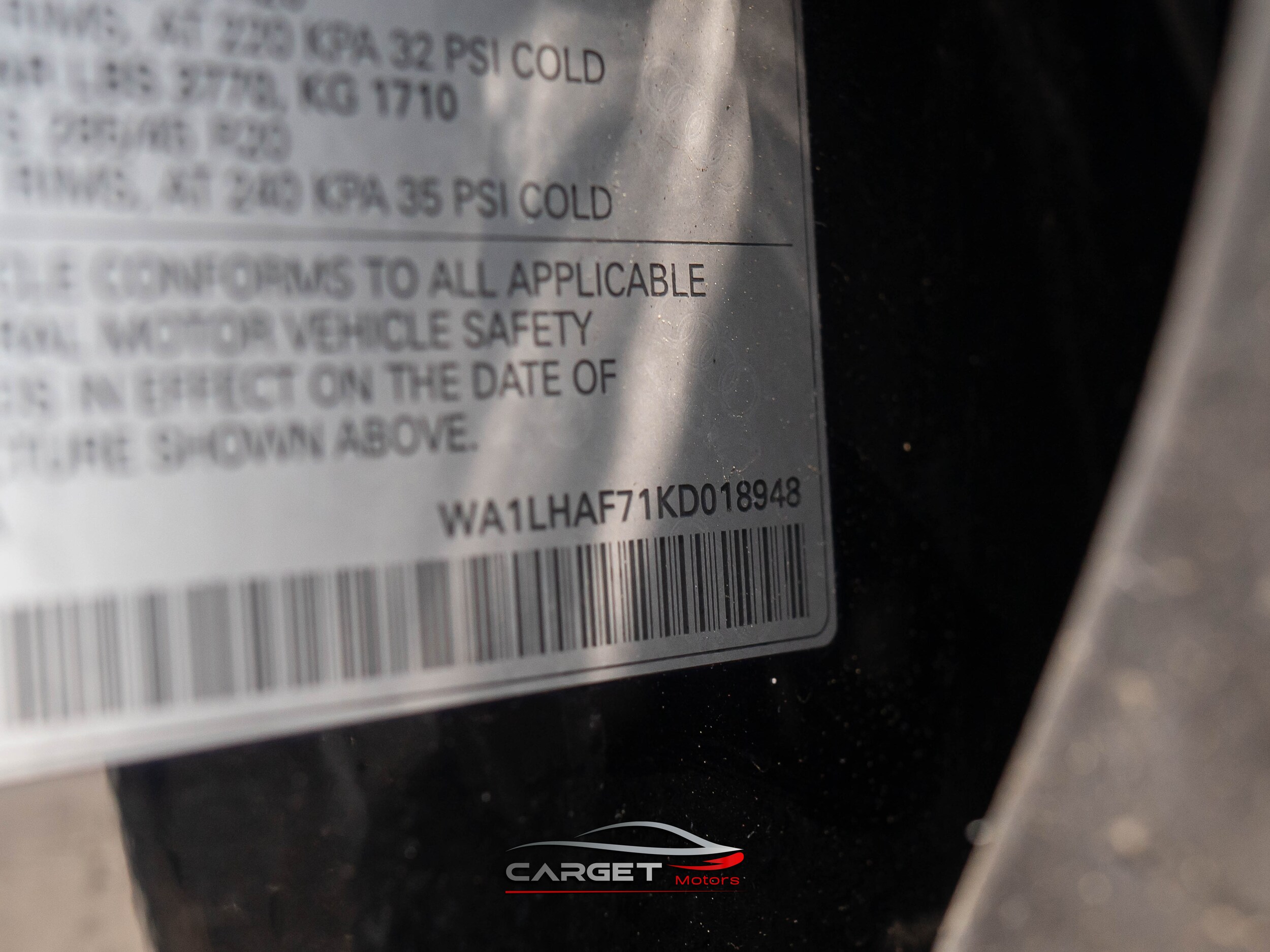 Vehicle image 51 of 53