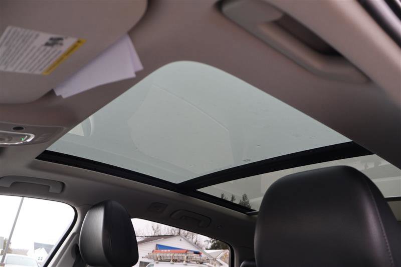 Vehicle image 31 of 39