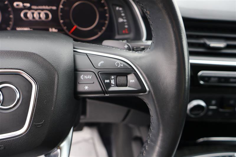 Vehicle image 18 of 39