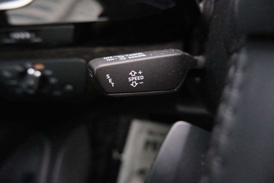 Vehicle image 41 of 43