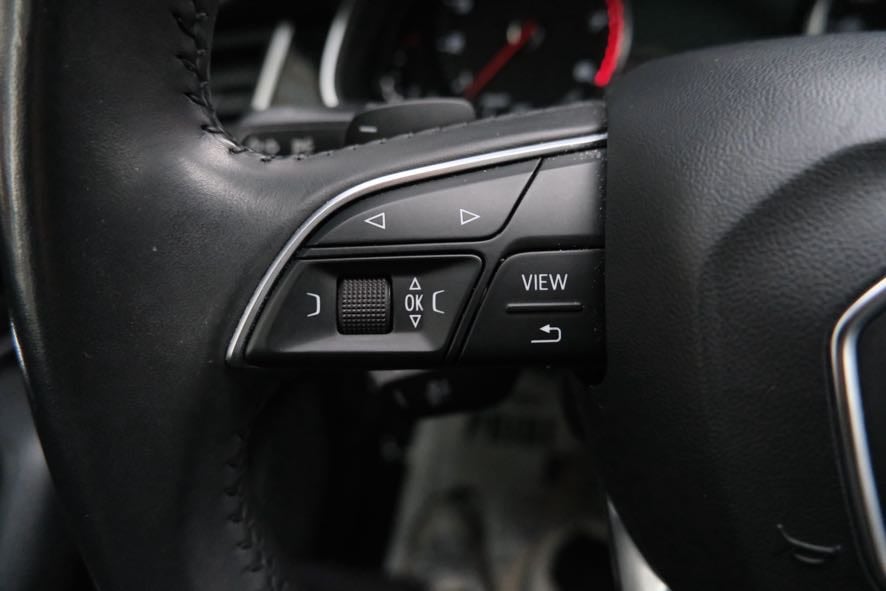 Vehicle image 39 of 43