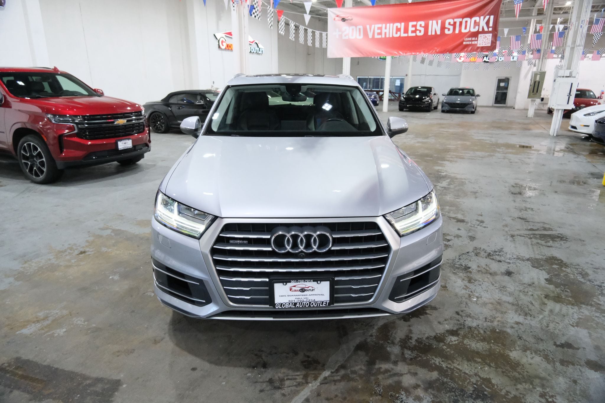 2019 Audi Q7 Image 2 of 42