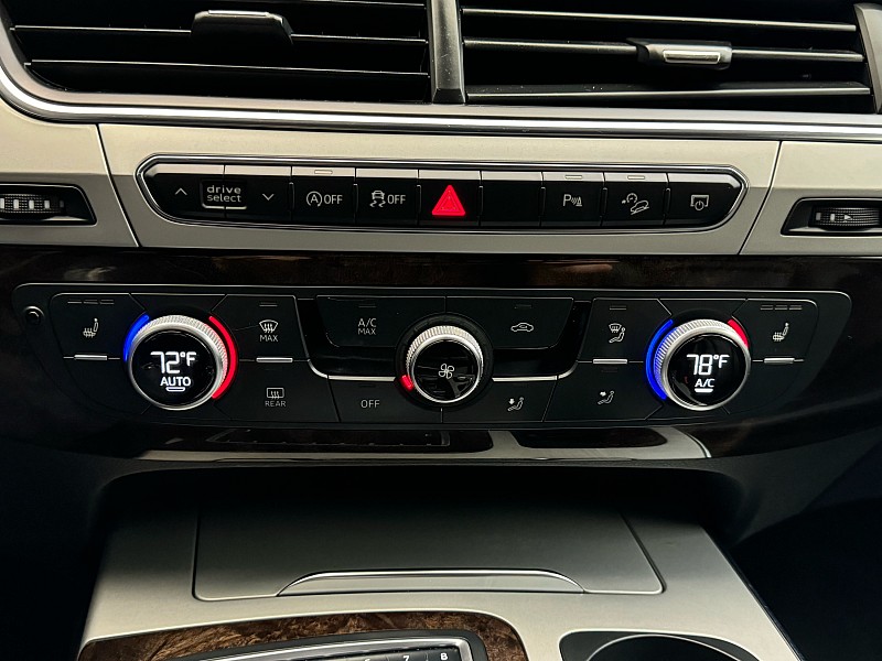Vehicle image 42 of 47