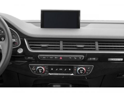 Vehicle image 13 of 20