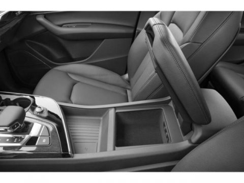 Vehicle image 18 of 20