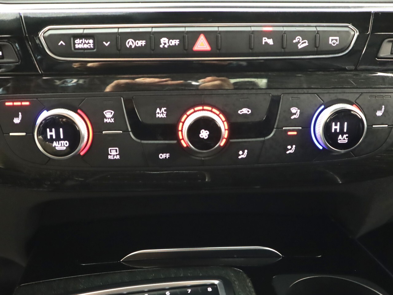Vehicle image 21 of 47