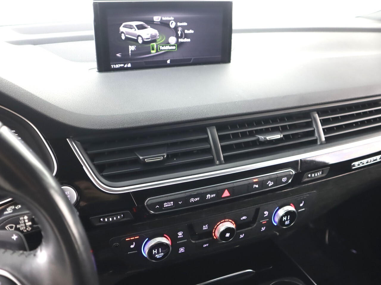 Vehicle image 14 of 47