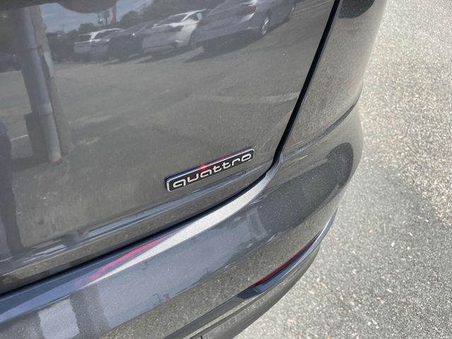 Vehicle image 12 of 39