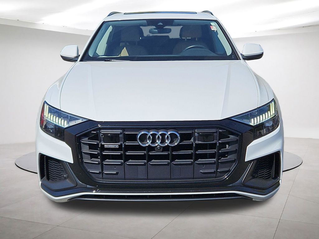 2019 Audi Q8 Premium Plus Image 2 of 37