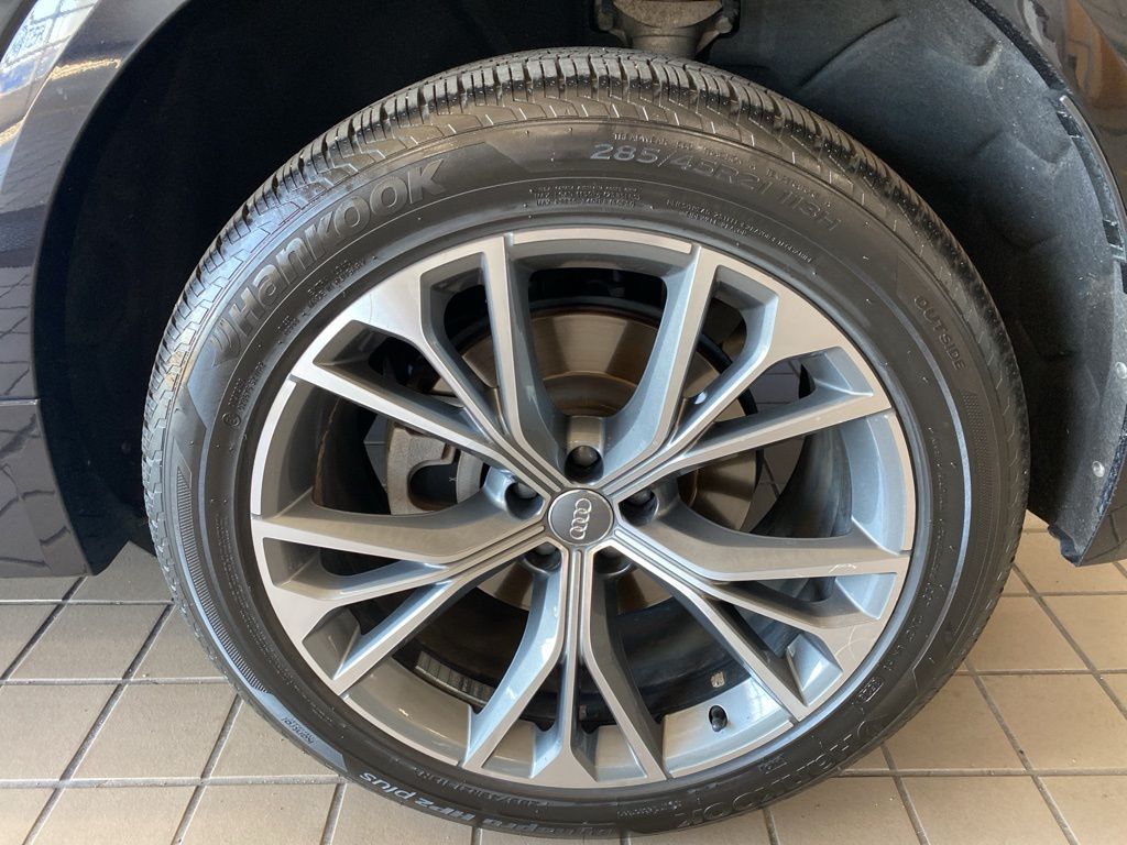 Vehicle image 29 of 29