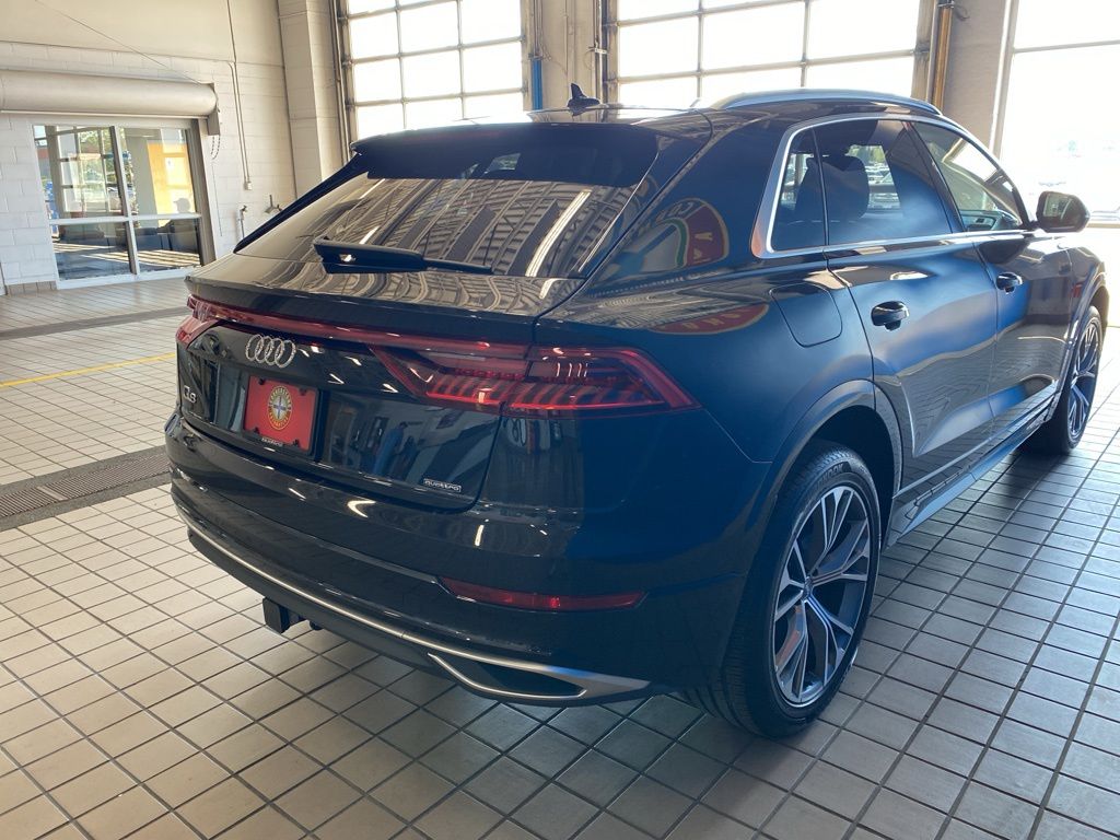 Vehicle image 3 of 29
