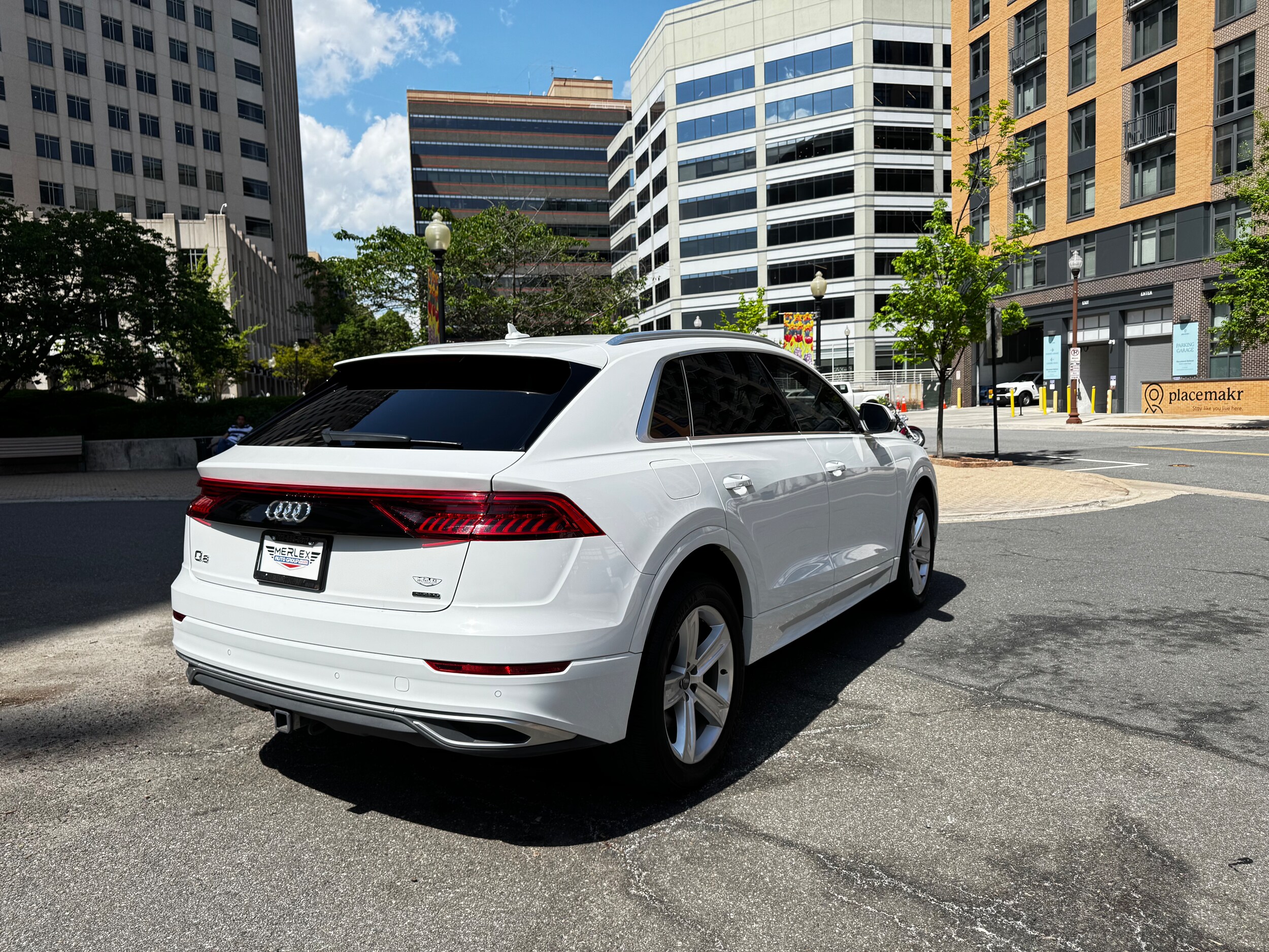 Vehicle image 5 of 42