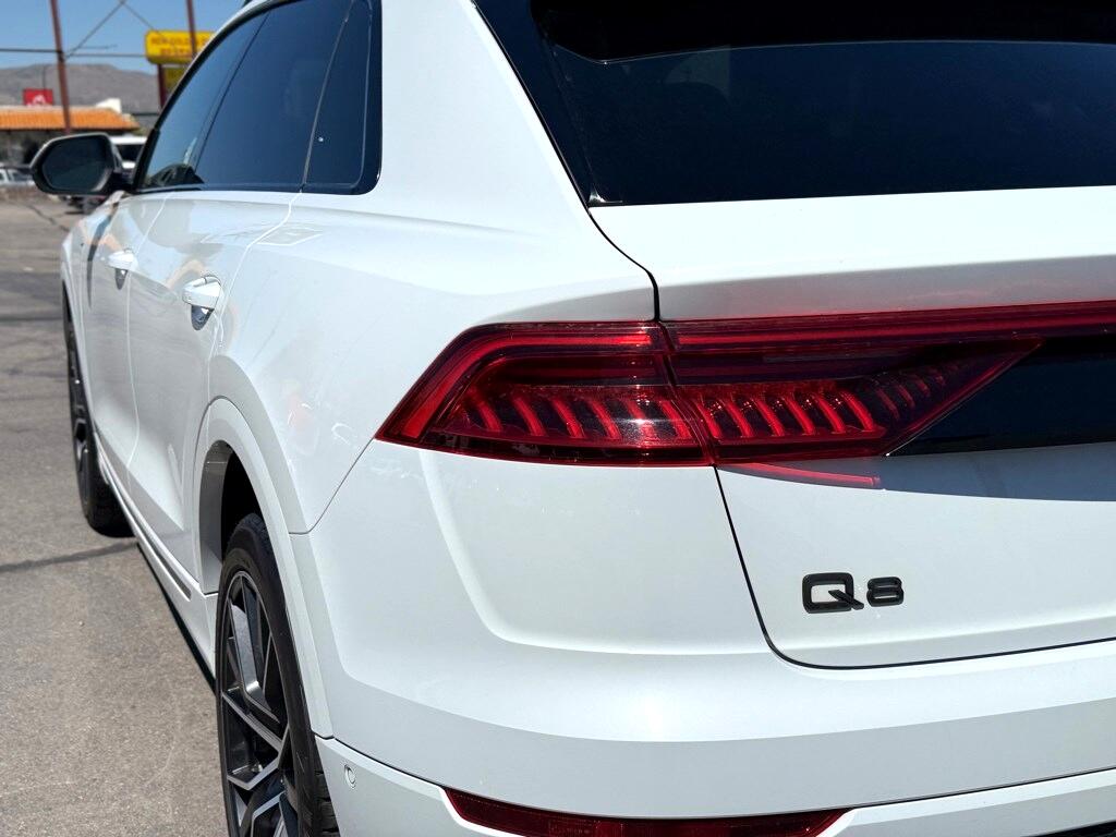 Vehicle image 11 of 44