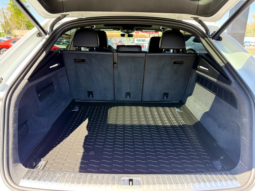 Vehicle image 13 of 44