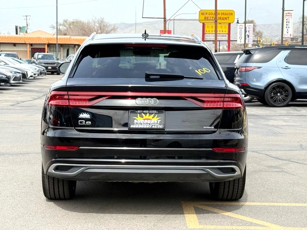 Vehicle image 5 of 44