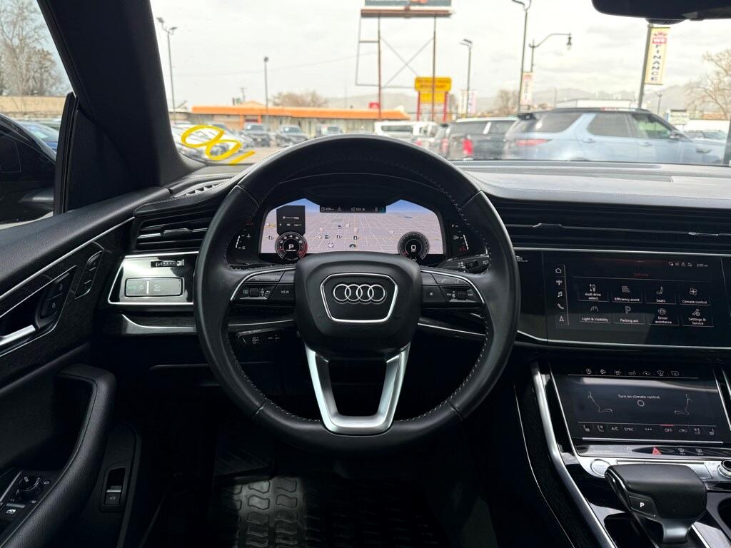 Vehicle image 24 of 44
