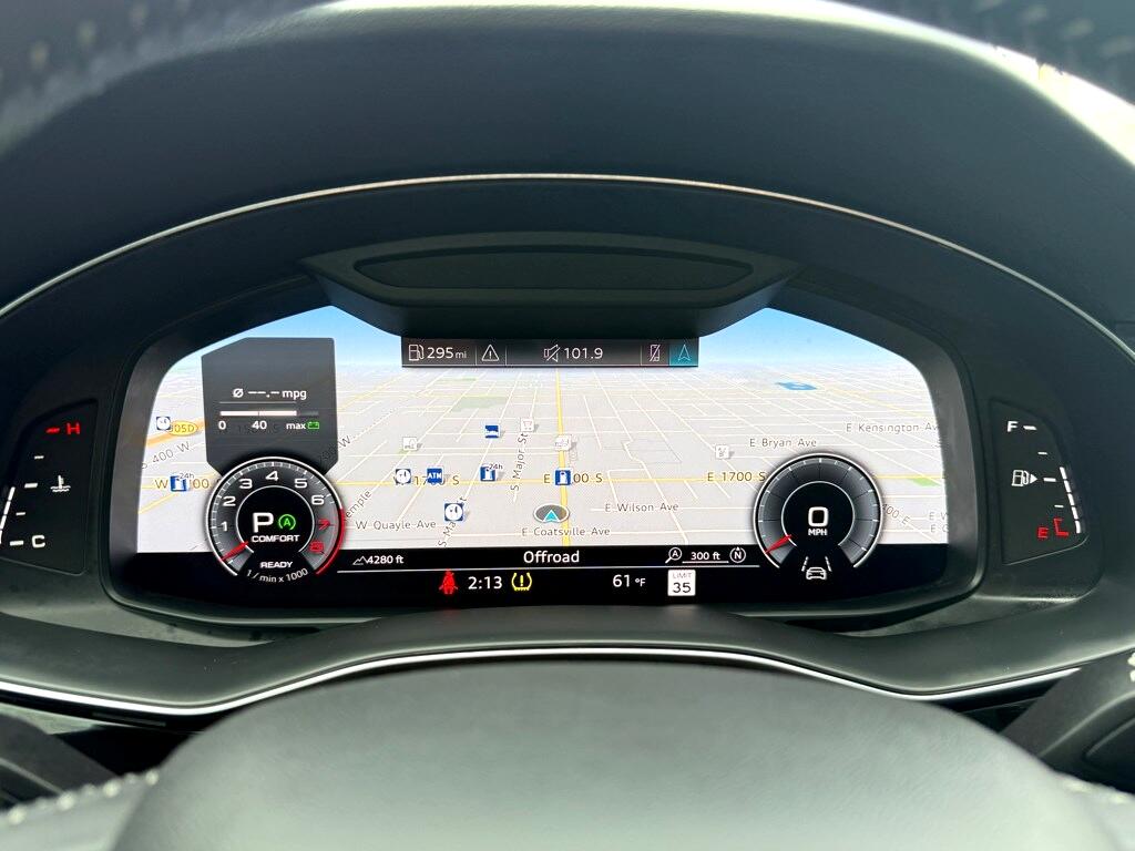 Vehicle image 41 of 44