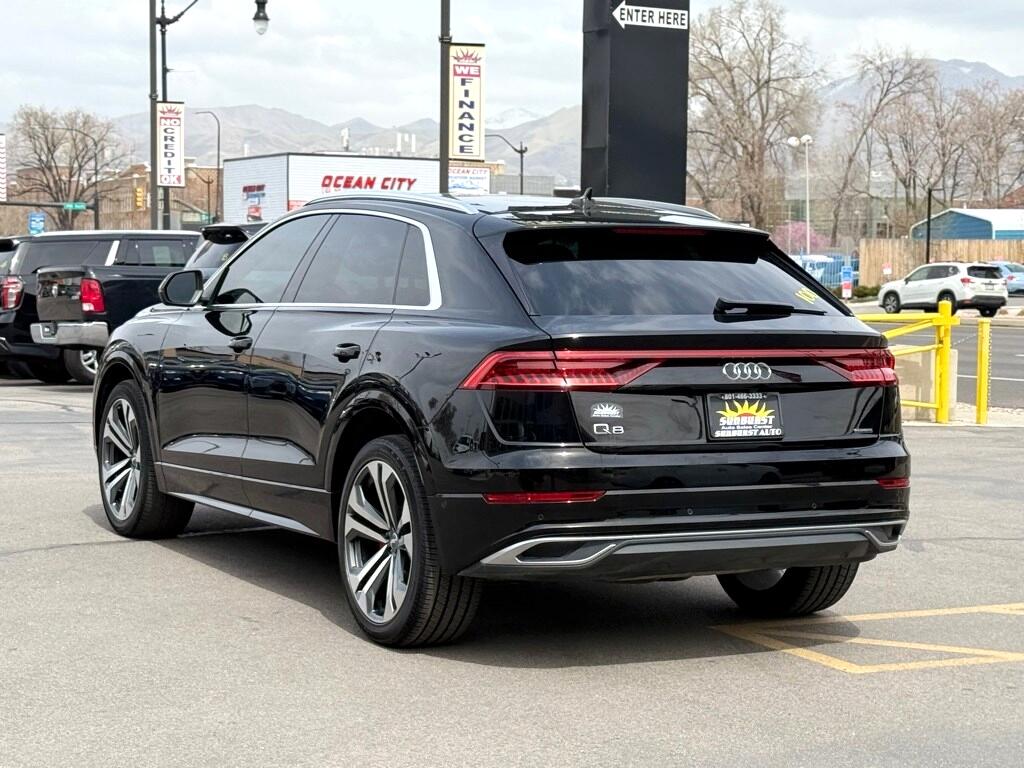 Vehicle image 7 of 44