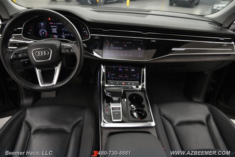 Vehicle image 17 of 46