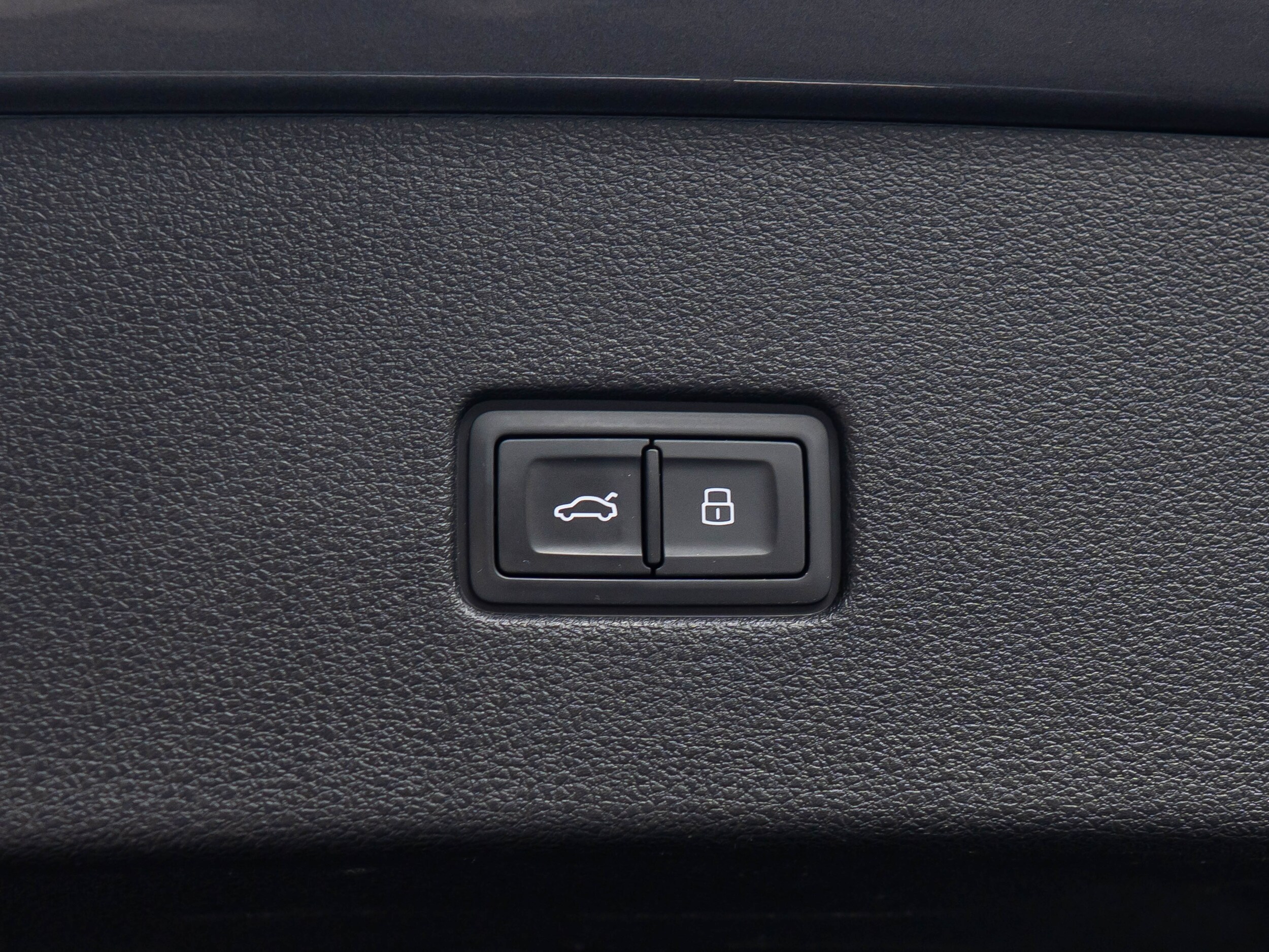 Vehicle image 50 of 59