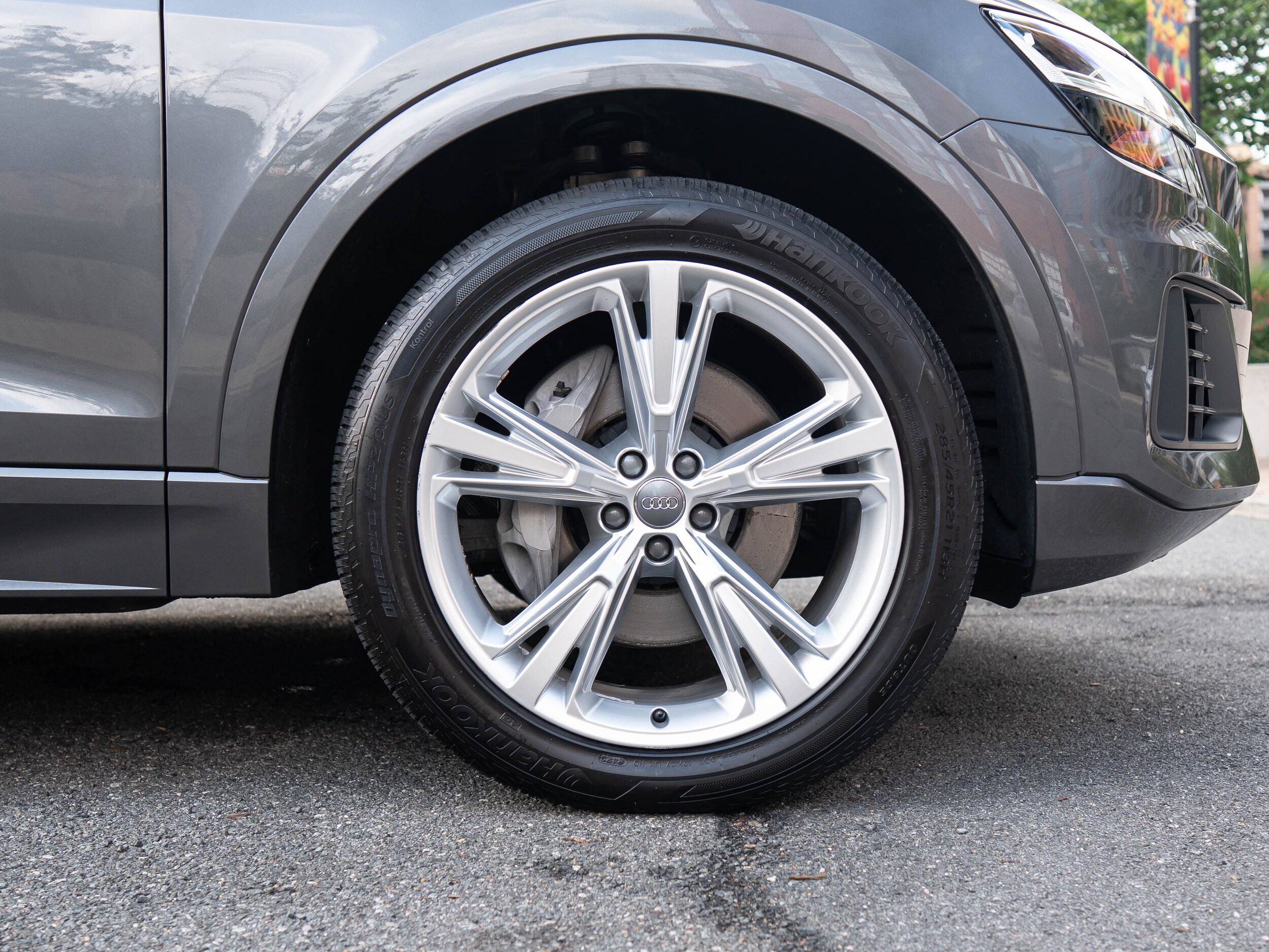 Vehicle image 9 of 59