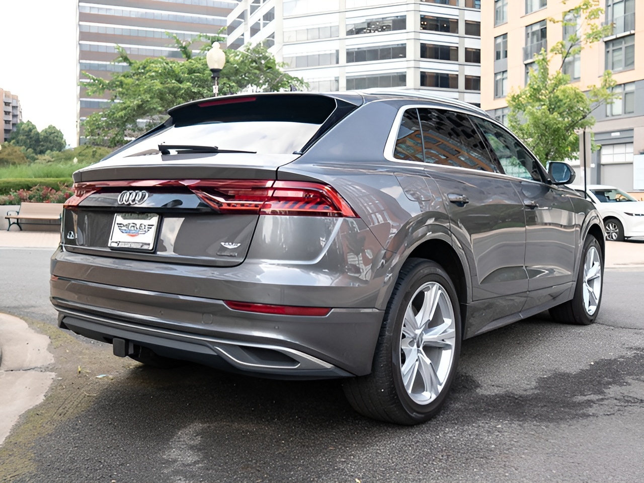 Vehicle image 57 of 59