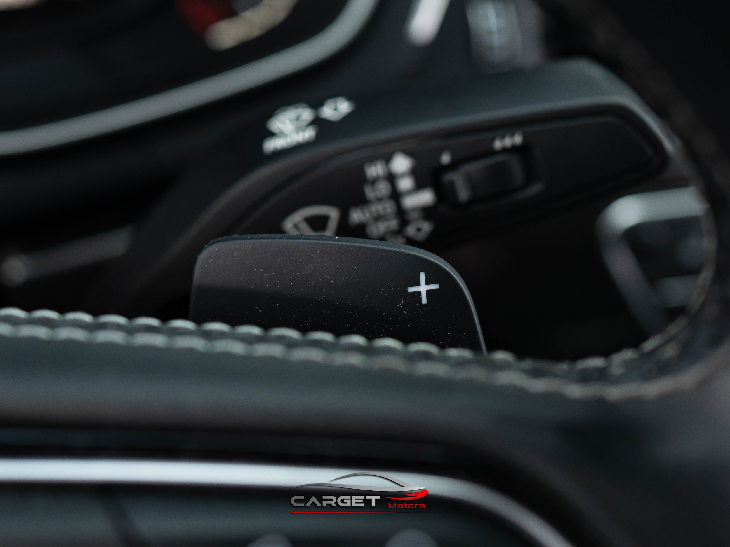 Vehicle image 41 of 46