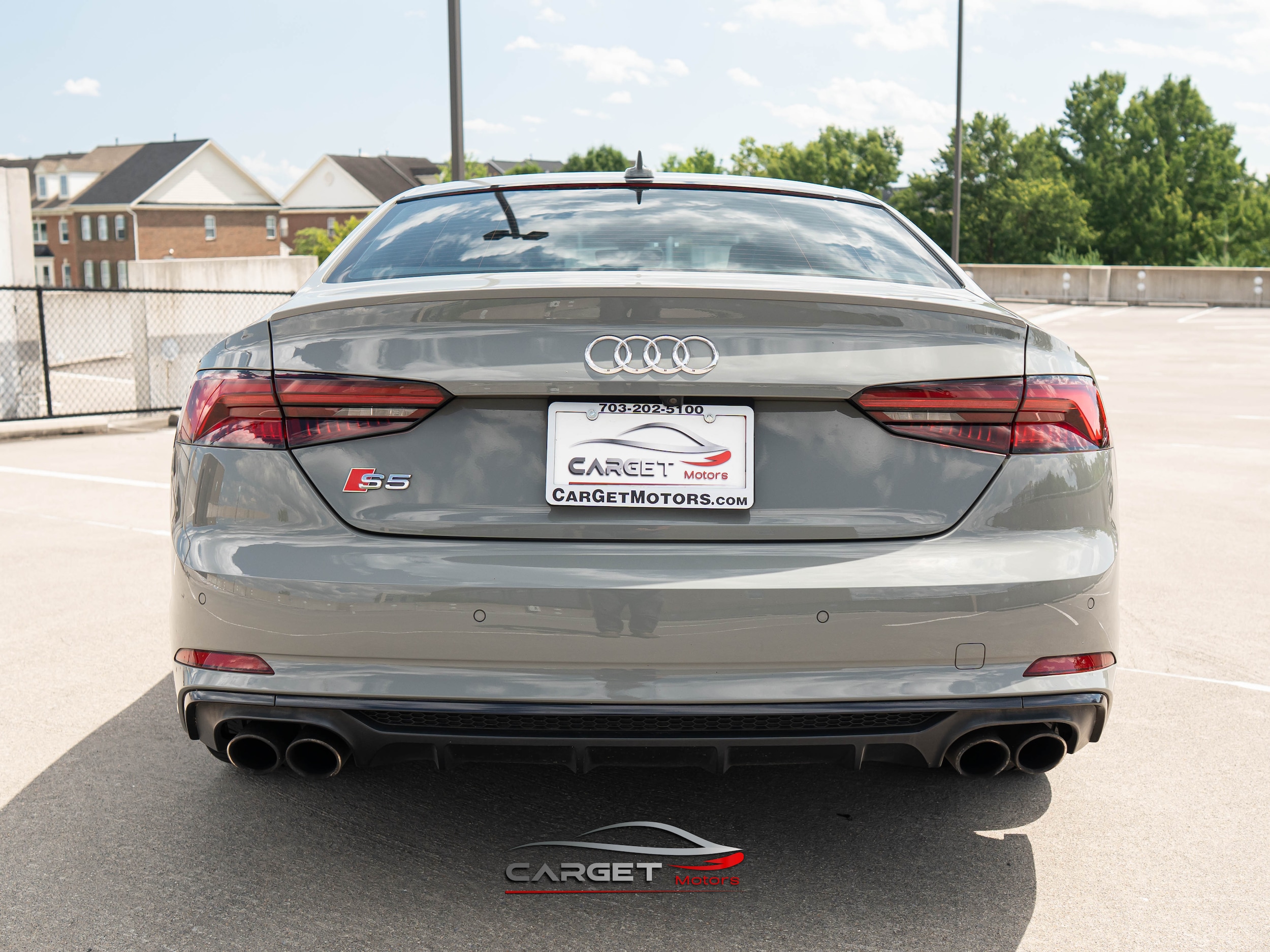Vehicle image 3 of 46