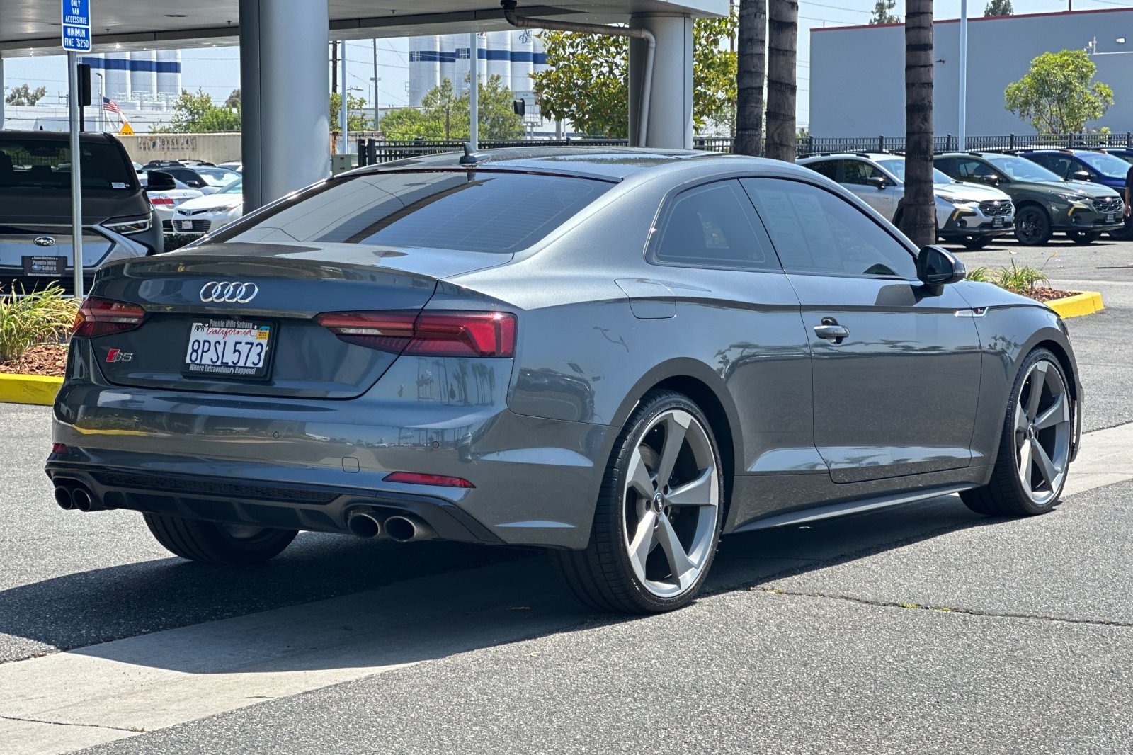 Vehicle image 6 of 29