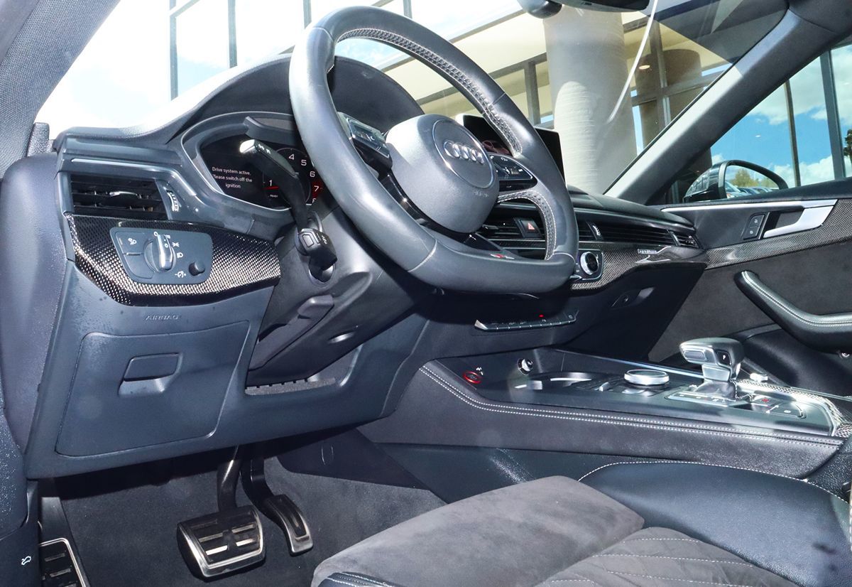 Vehicle image 45 of 69