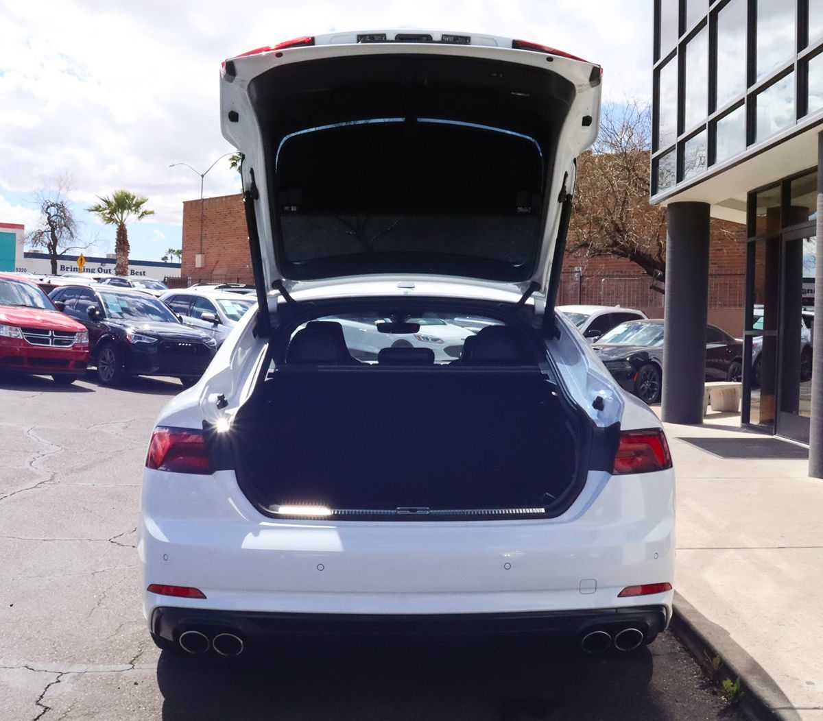 Vehicle image 23 of 69