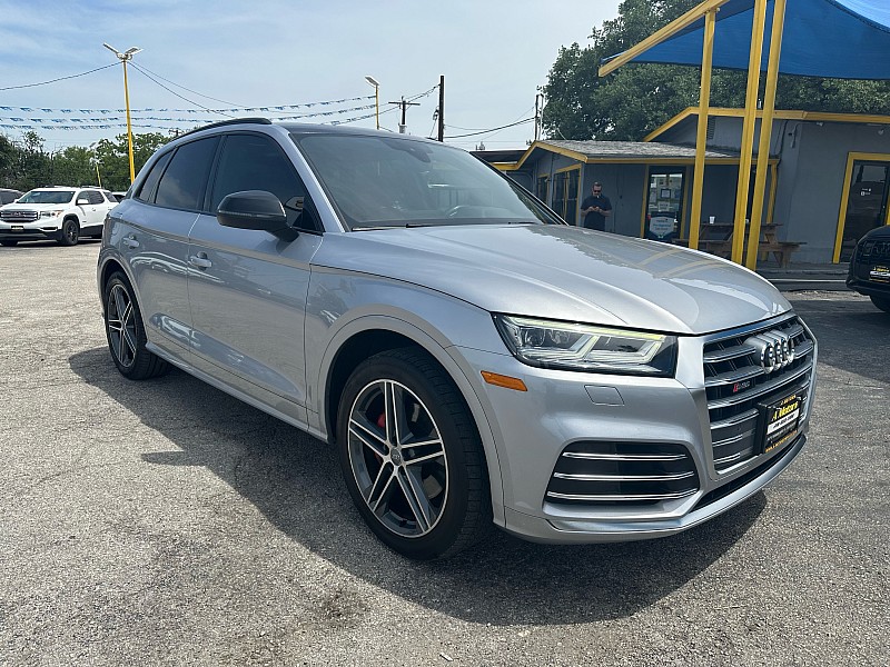 Vehicle image 2 of 35