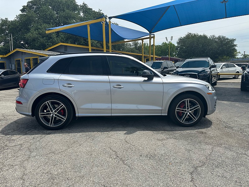 Vehicle image 3 of 35