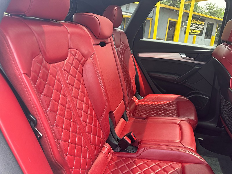 Vehicle image 9 of 35