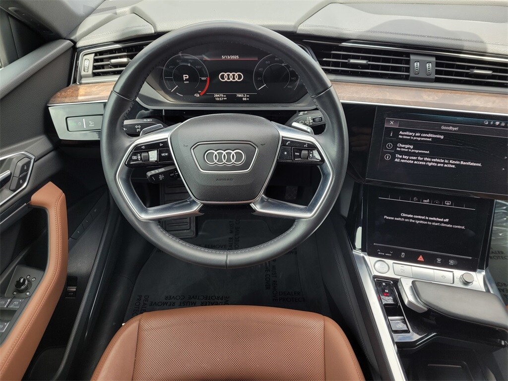 Vehicle image 16 of 29