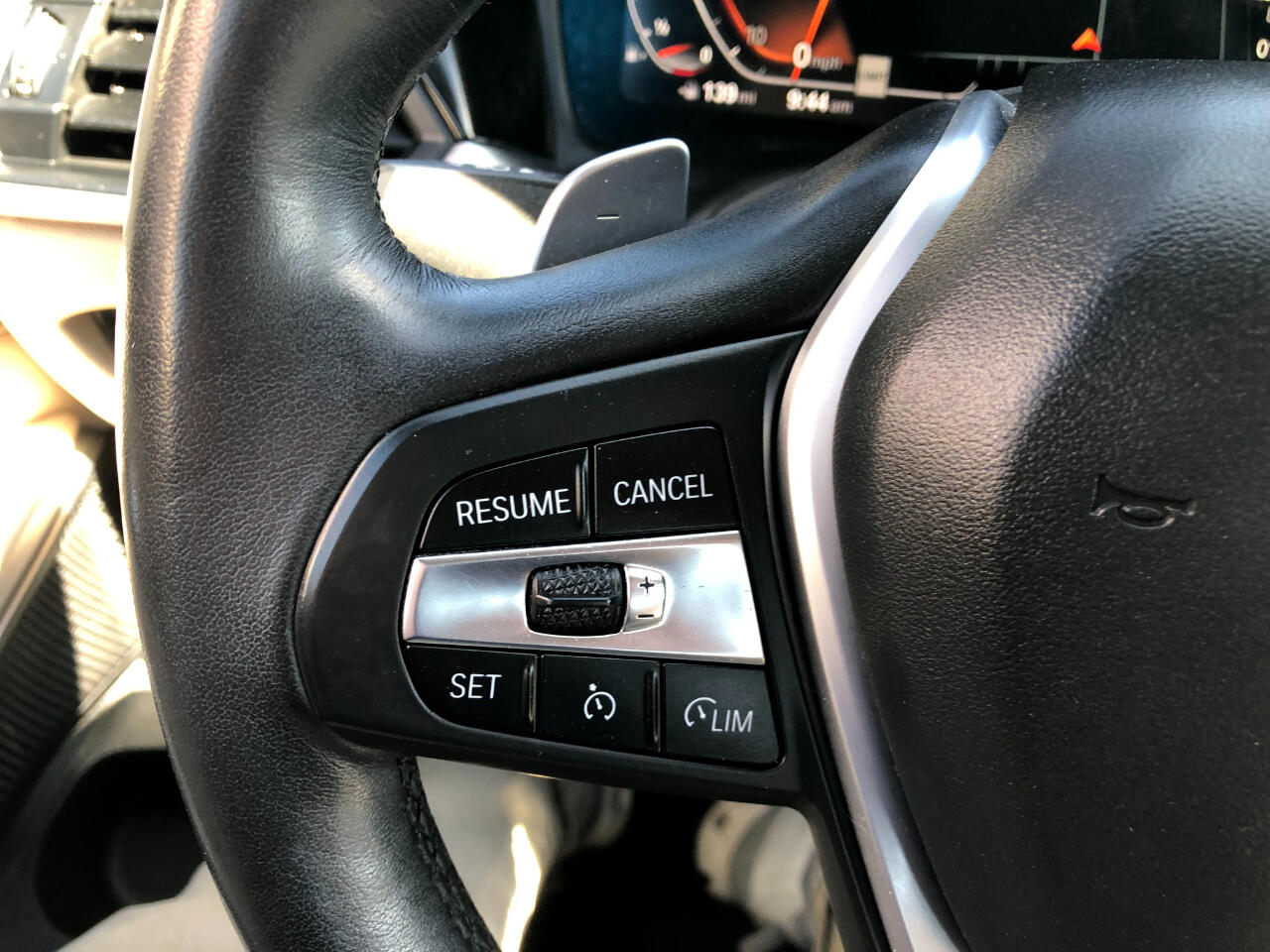Vehicle image 15 of 34