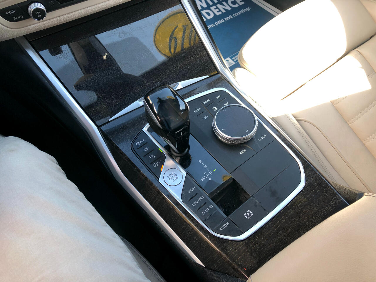 Vehicle image 24 of 34