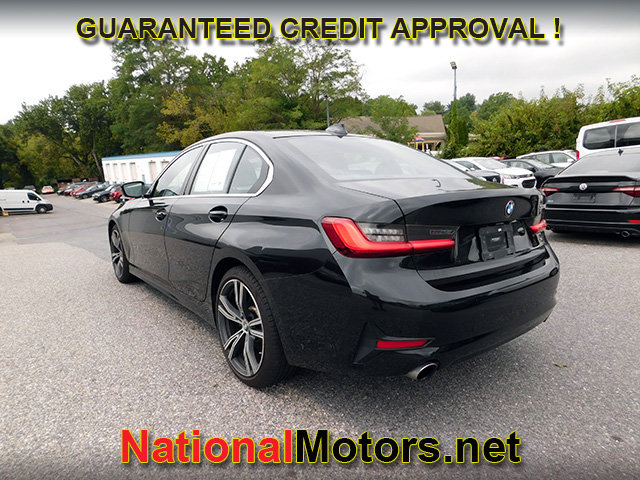 2019 BMW 3 Series 330i Image 3 of 21