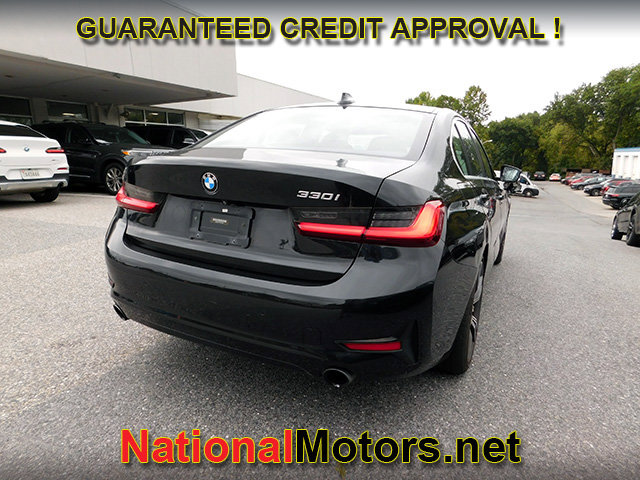 2019 BMW 3 Series 330i Image 2 of 21