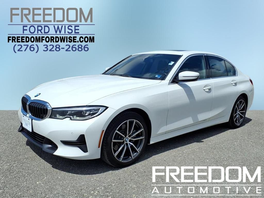 2019 BMW 3 Series 330i xDrive Image 1 of 27