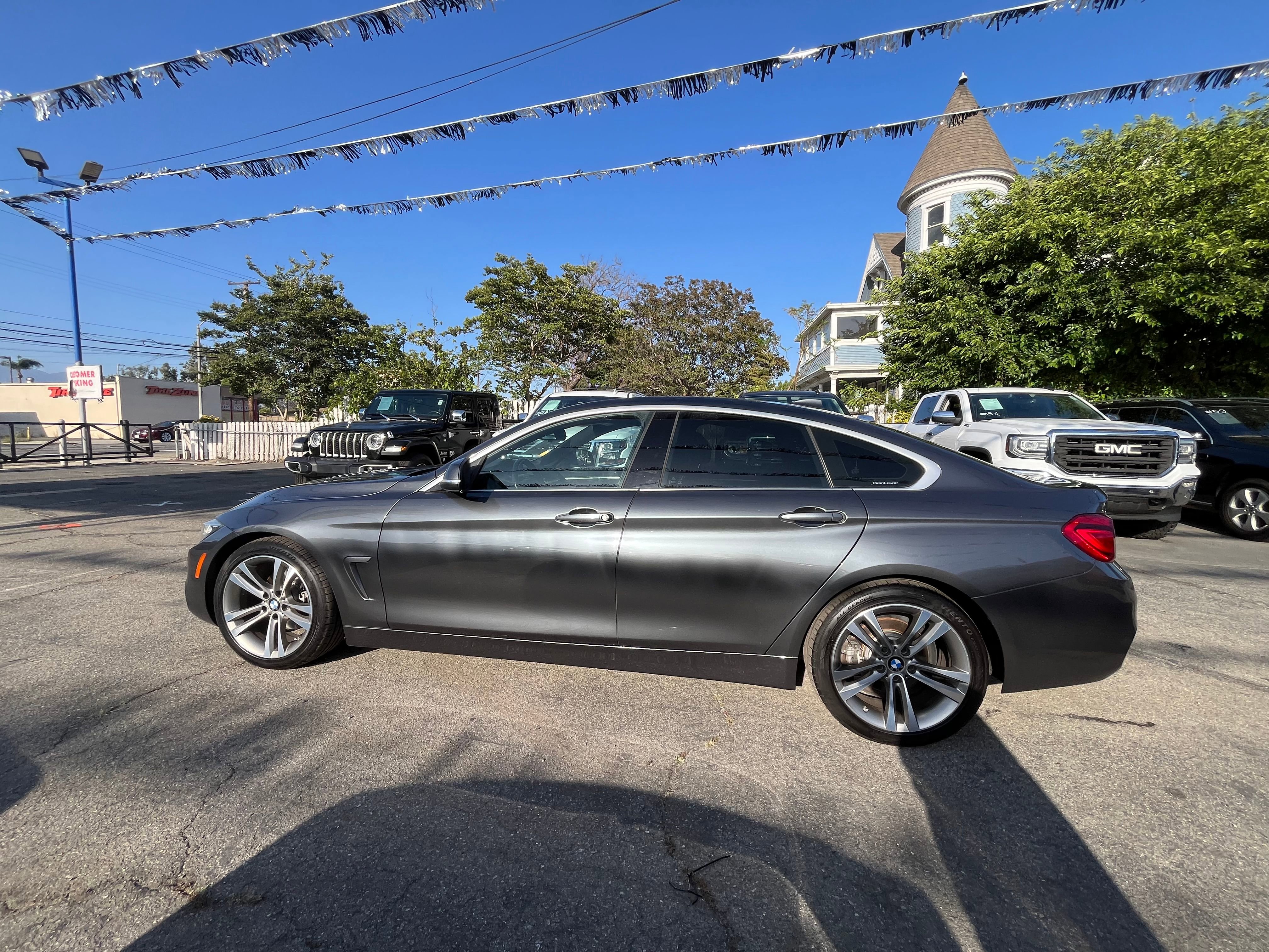 Vehicle image 19 of 75
