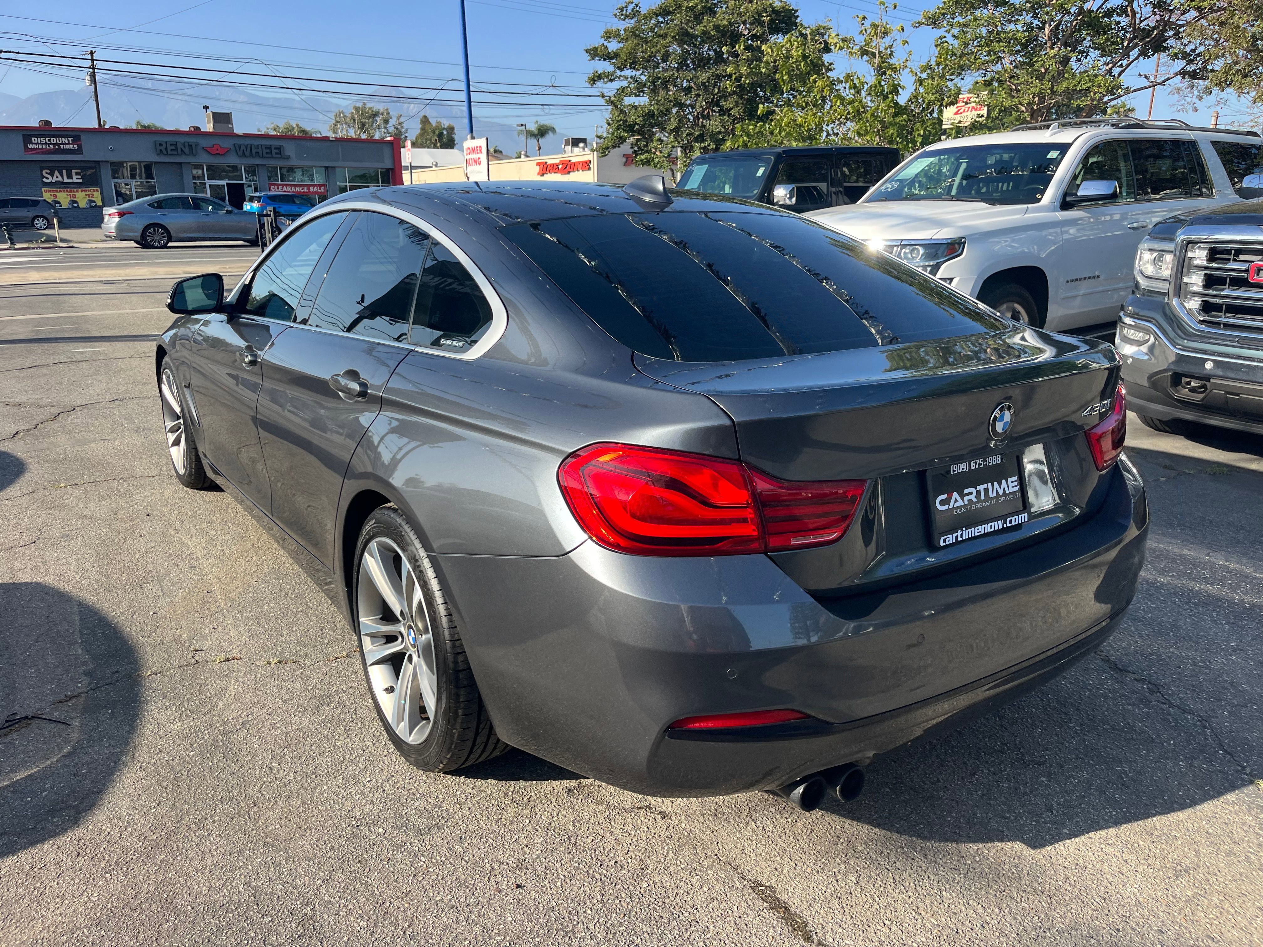 Vehicle image 23 of 75