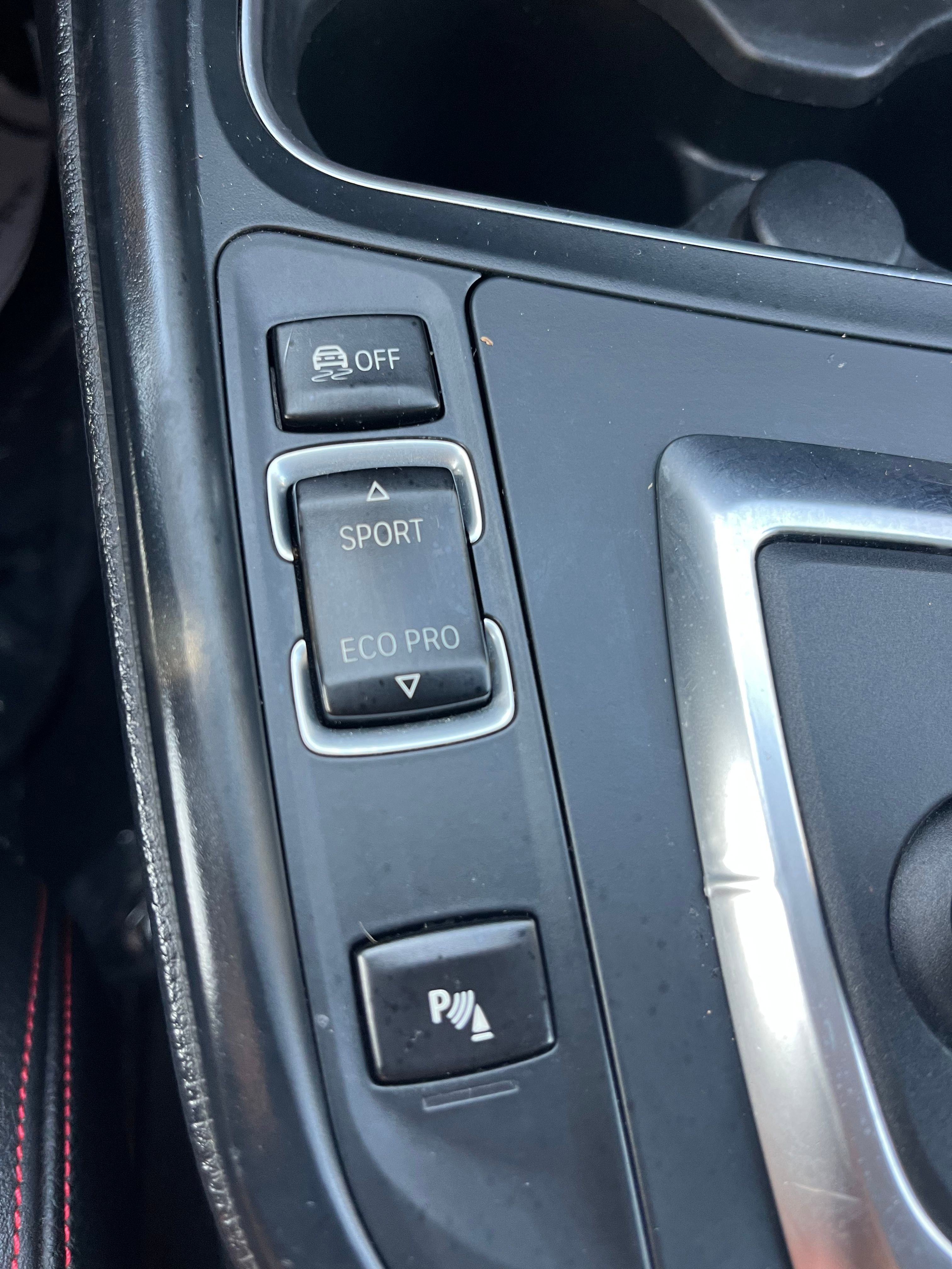 Vehicle image 61 of 75
