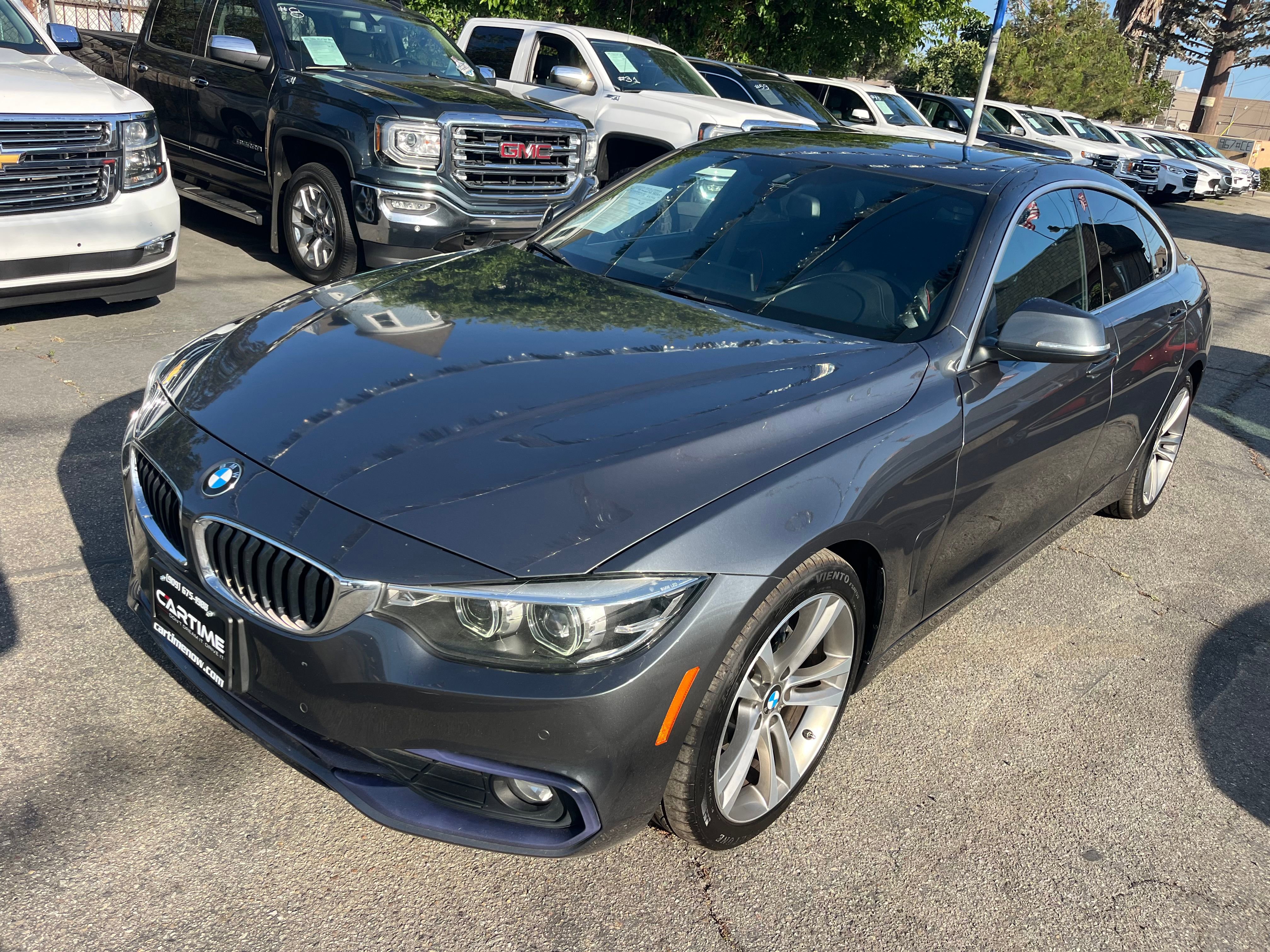 Vehicle image 4 of 75