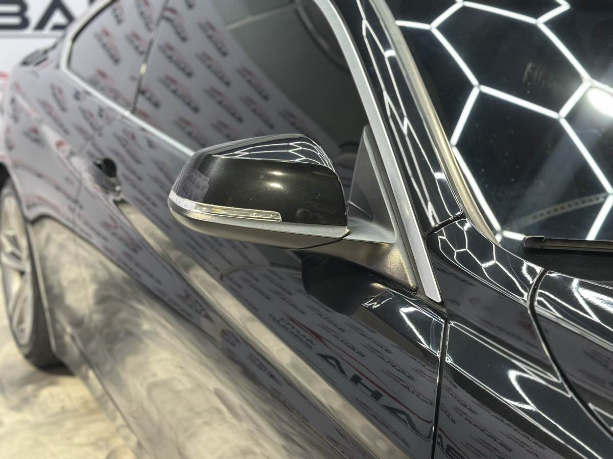 Vehicle image 6 of 23