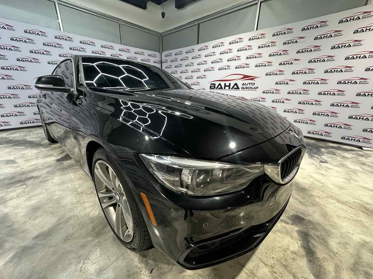 Vehicle image 3 of 23