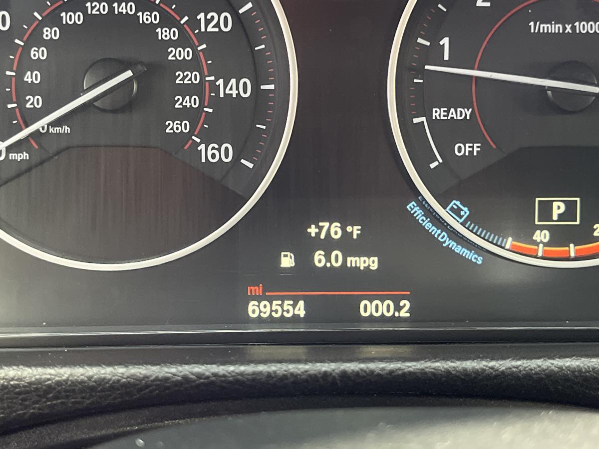 Vehicle image 14 of 45