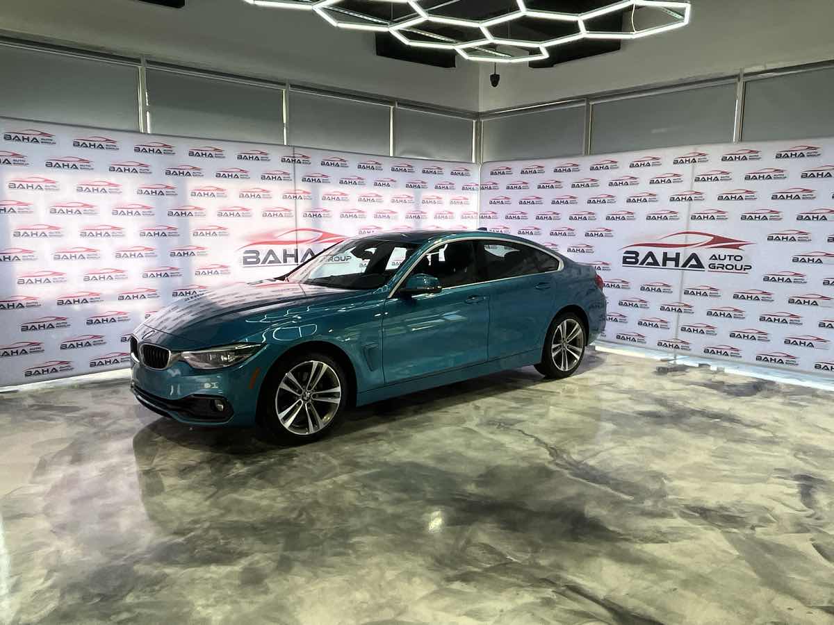 Vehicle image 4 of 45